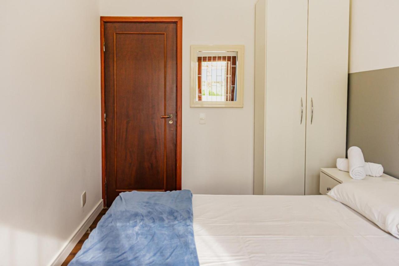 Apartamento Apartamento Duplex Térreo 01, Jurerê, 350m Da Praia *